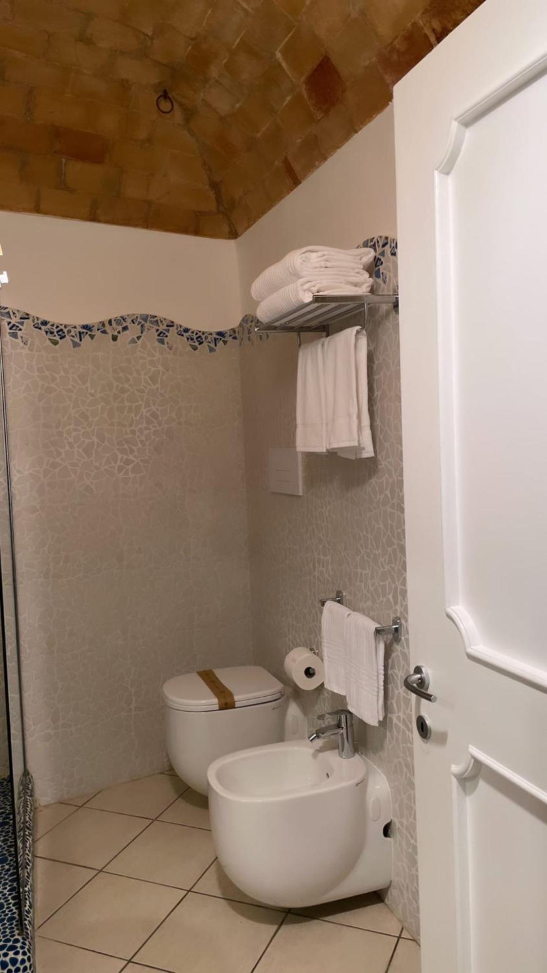 טרמולי Barbarossa Sea Room מראה חיצוני תמונה